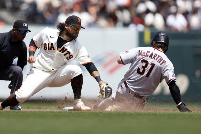 Crawford's HR with 2 outs in 9th lifts Giants past D-backs