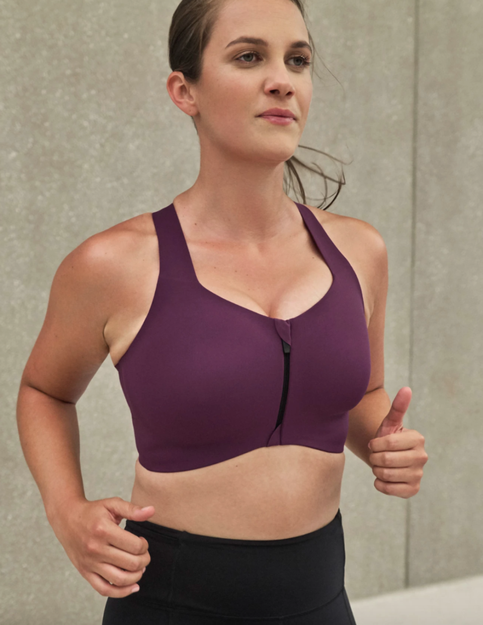 The Catalyst Front Zip Sports Bra provides tons of support during high impact workouts. 