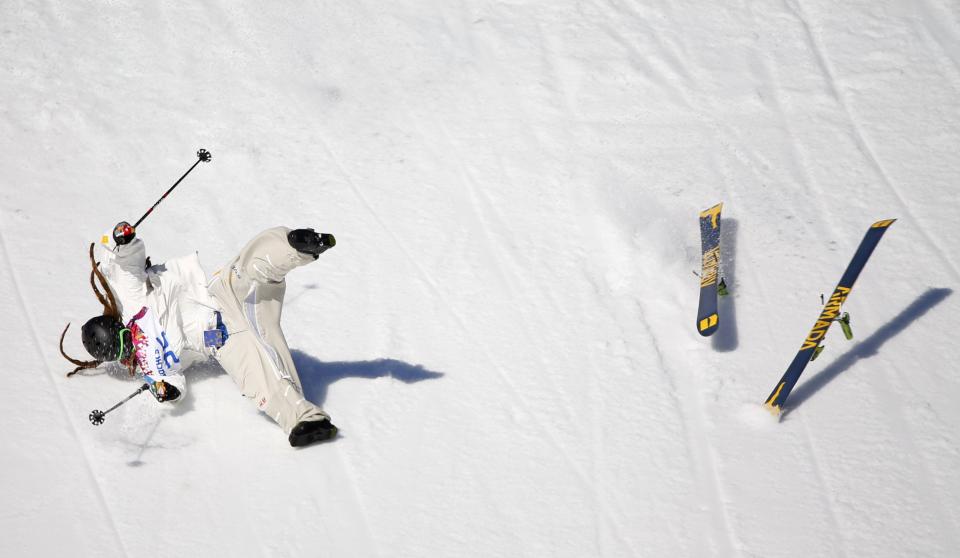 Sweden's Henrik Harlaut crashes during the men's freestyle skiing slopestyle qualification round at the 2014 Sochi Winter Olympic Games in Rosa Khutor February 13, 2014. REUTERS/Mike Blake (RUSSIA - Tags: SPORT SKIING OLYMPICS TPX IMAGES OF THE DAY)