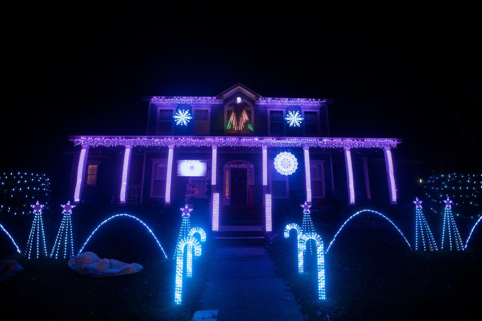 A house decorated for the holidays on Endicott Drive in Tallahassee, Fla. as seen on Thursday, Dec. 9, 2022. 