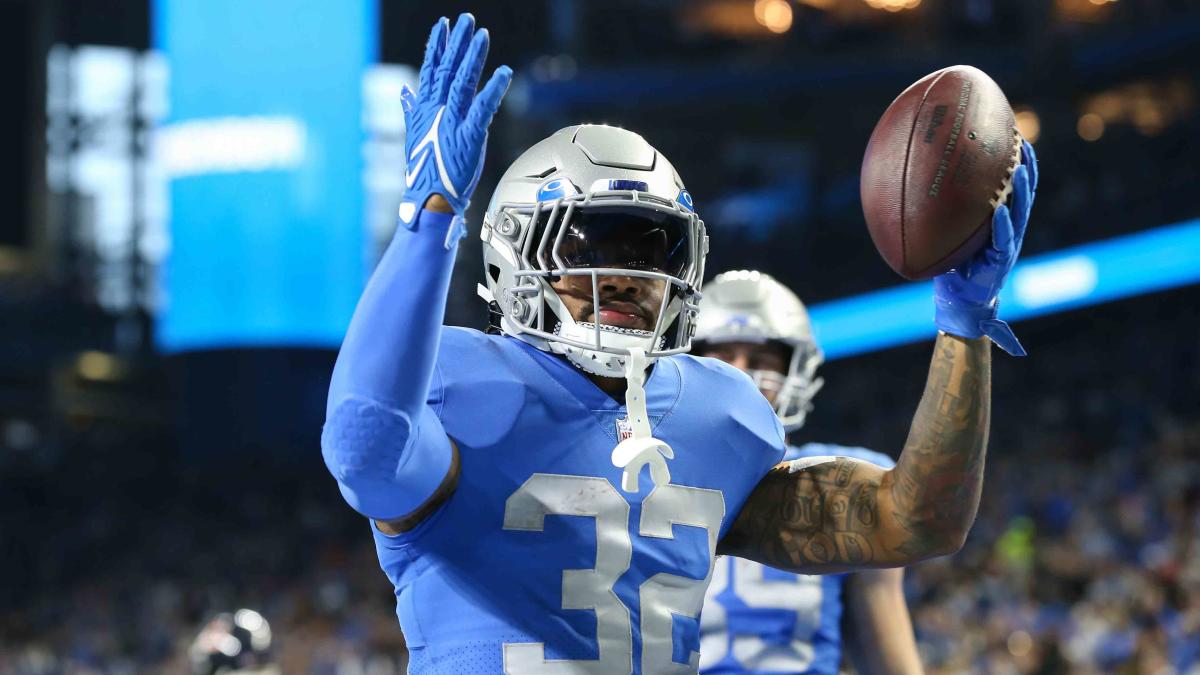 Lions RB D'Andre Swift Fantasy Trade Advice for Dynasty Leagues Entering  Deadline, News, Scores, Highlights, Stats, and Rumors