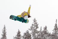 <p>BRECKENRIDGE, CO – JANUARY 08: Chloe Kim takes her first run in the ladies’ snowboard halfpipe qualifications for the US Snowboarding Grand Prix. (Getty Images) </p>