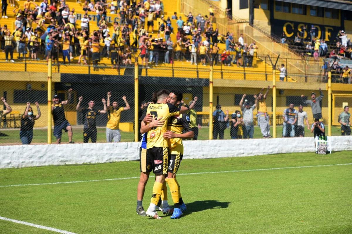 UAI Urquiza 1-2 Argentino de Quilmes, Primera División B