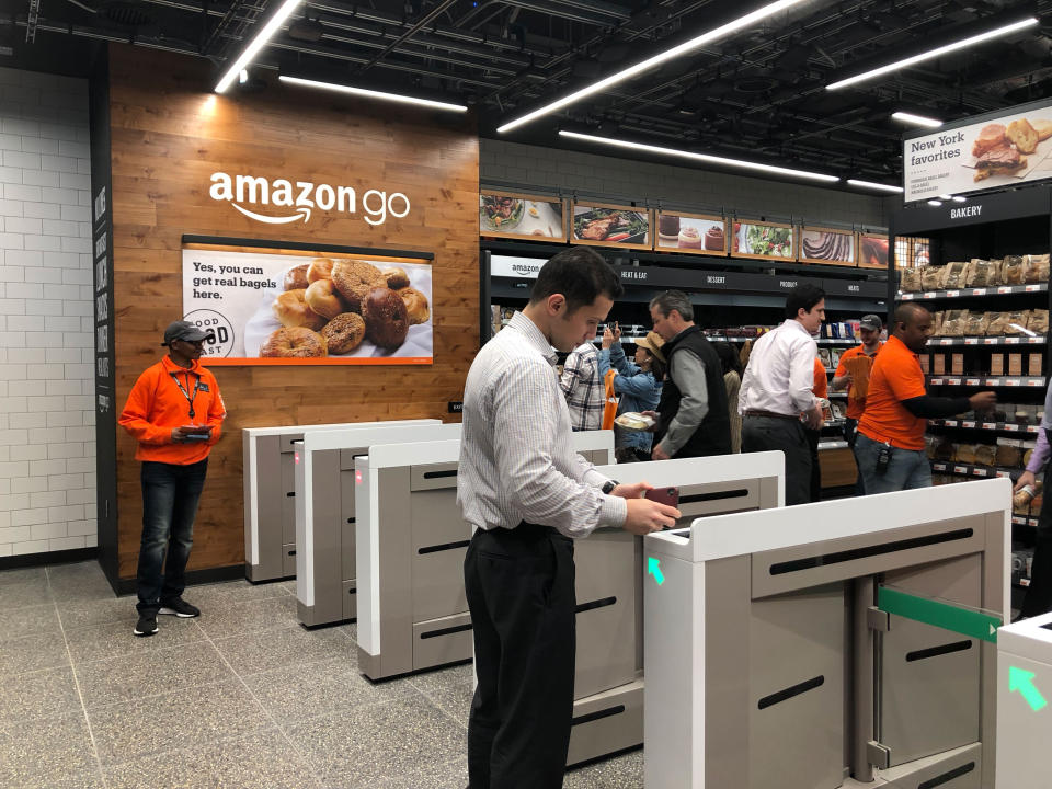 A customers scans to get into Amazon Go store. (Krystal Hu/Yahoo Finance)