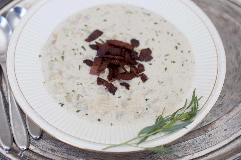 This March 24, 2014 photo shows tarragon fennel clam chowder in Concord, N.H. (AP Photo/Matthew Mead)