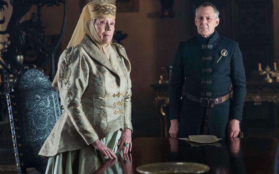 Diana Rigg as Olenna Tyrell, Ian Gelder as Kevan Lannister - HBO