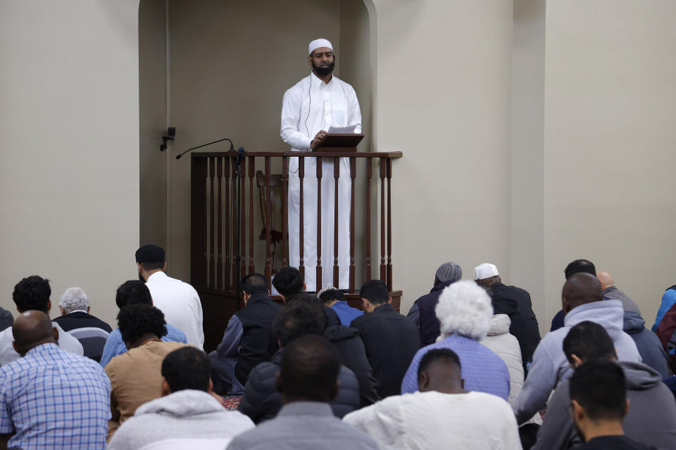 Imam Sohail Chaudhry delivers a sermon during a service, Friday, Oct. 13, 2023, at the Islamic Center of East Lansing in East Lansing, Mich. In Muslim communities across the world, worshippers gathered at mosques for their first Friday prayers since Hamas militants attacked Israel, igniting the ongoing Israel-Hamas war. (AP Photo/Al Goldis)