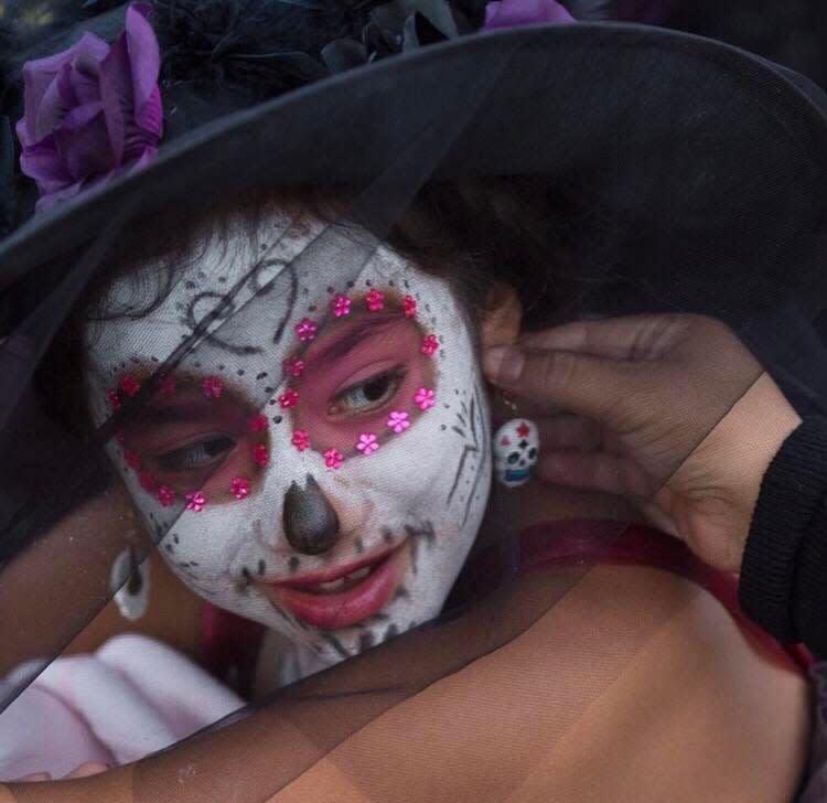 El Día de los Muertos - or "Day of the Dead" - will be celebrated with live music, food, art, dancing, and more this Saturday at Linden Grove Cemetery in Covington.
