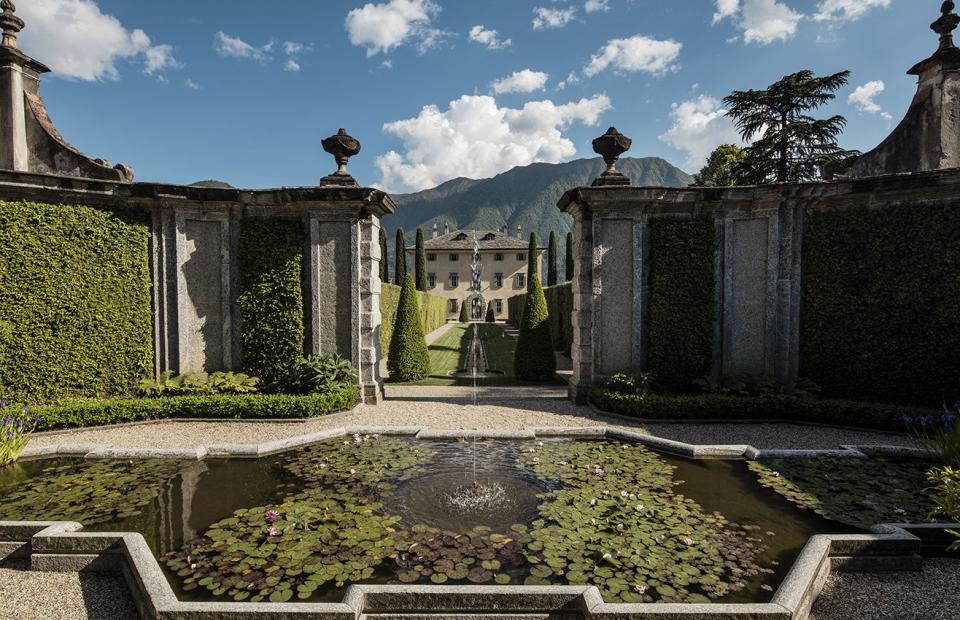 Photo credit: Villa Balbiano, Airbnb