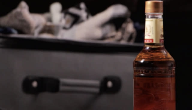 How to pack booze in your suitcase so it doesn't break