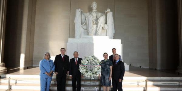 Así inició la gira de AMLO por Washington