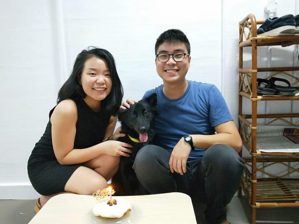 Chen Mei Hui and her boyfriend Oh Chin Ying, both 27, with Rosie, the Singapore Special they rescued in 2019. (PHOTO: rosie.theposie Instagram account)