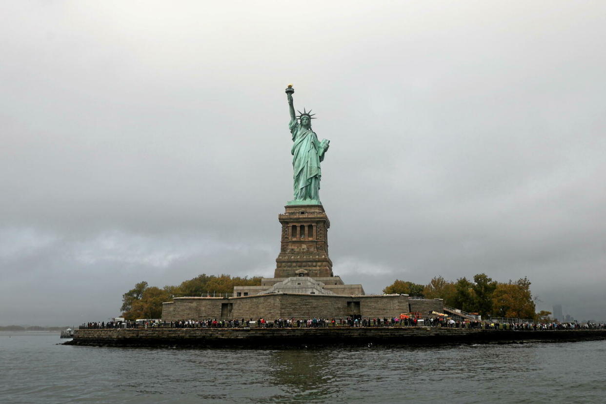 La statue de la Liberté, à New York, a été conçue par le Français Bartholdi.  - Credit:JAKUB PORZYCKI / NurPhoto via AFP