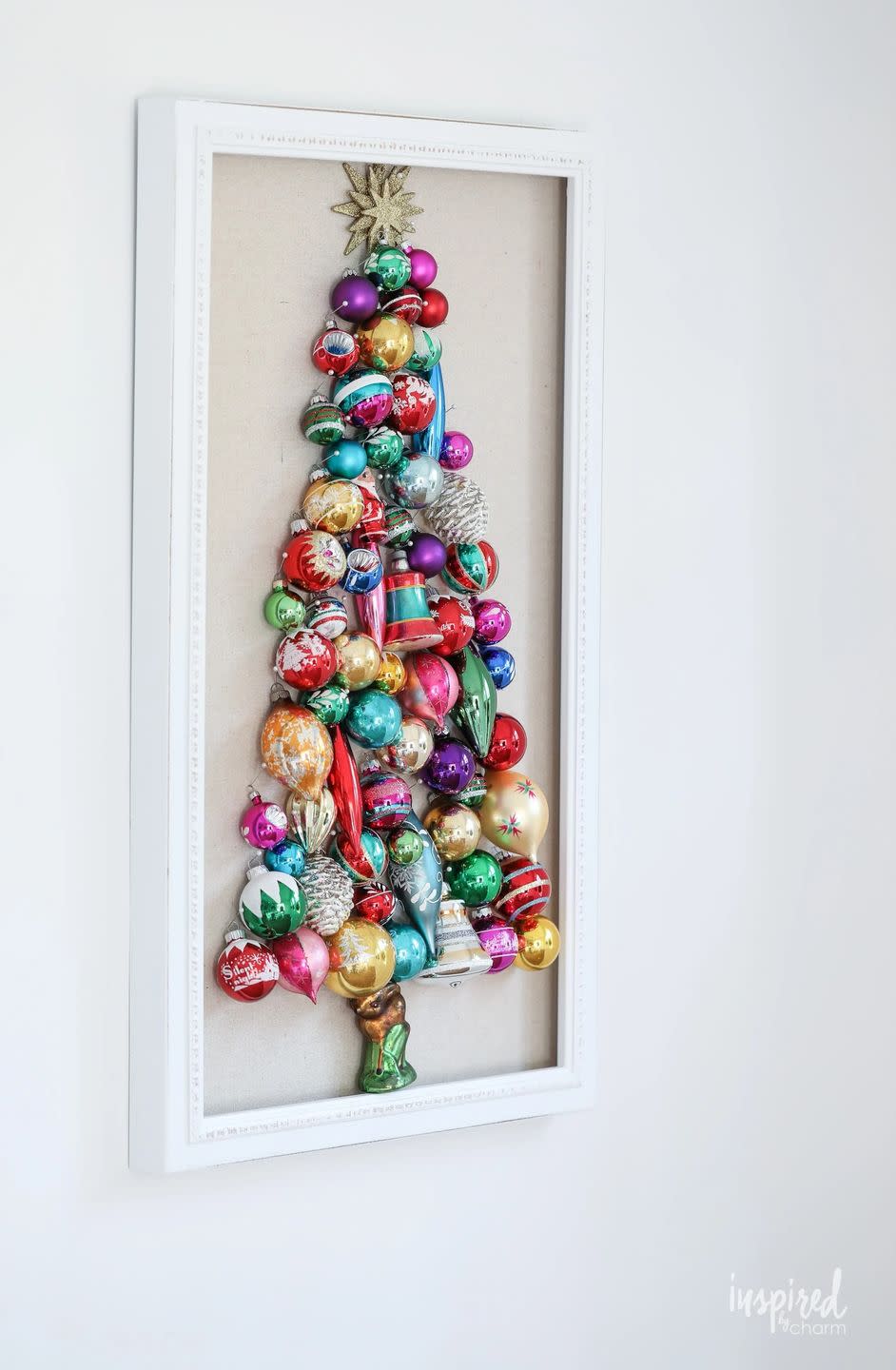 Vintage Ornament Wall Tree