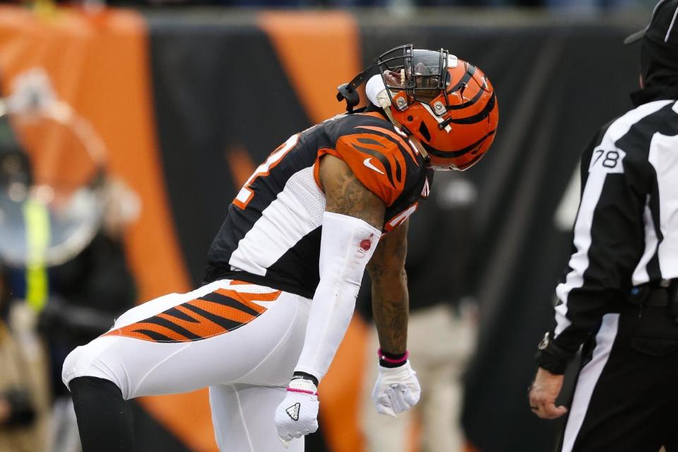 Cincinnati Bengals running back Jeremy Hill celebrates his touchdown in the first half of an NFL football game against the Pittsburgh Steelers, Sunday, Dec. 18, 2016, in Cincinnati. (AP Photo/Gary Landers)