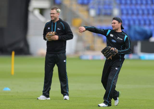 Brendon McCullum and Daniel Vettori 