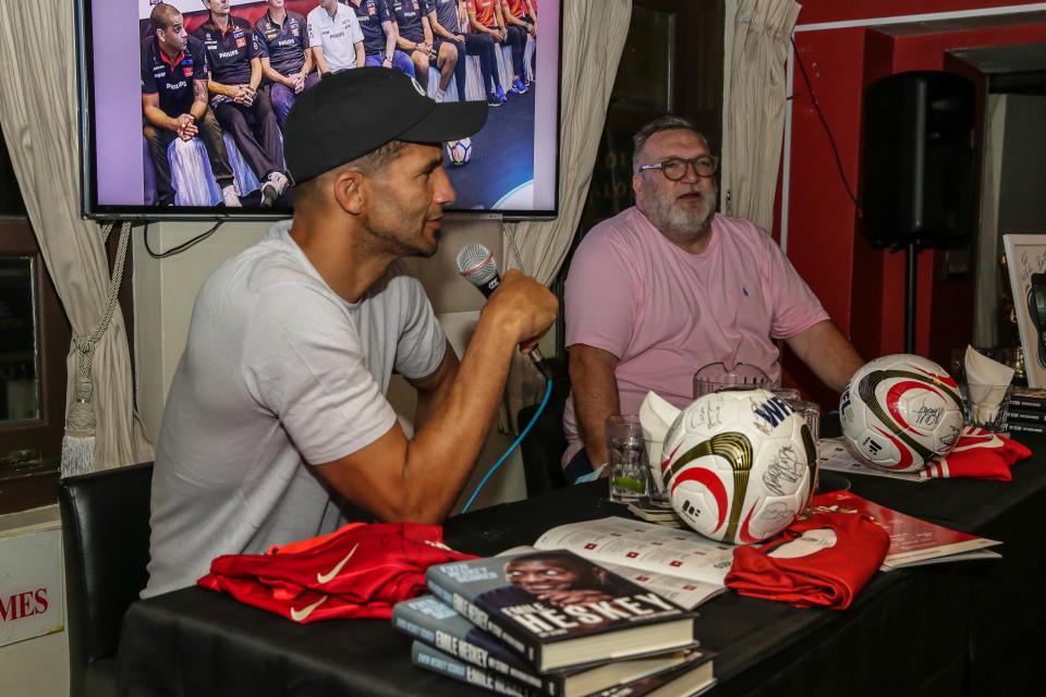 Liverpool ex-players David James (left) and Neil Ruddock during a fan meet-and-greet session at Molly Malone's Irish Pub.