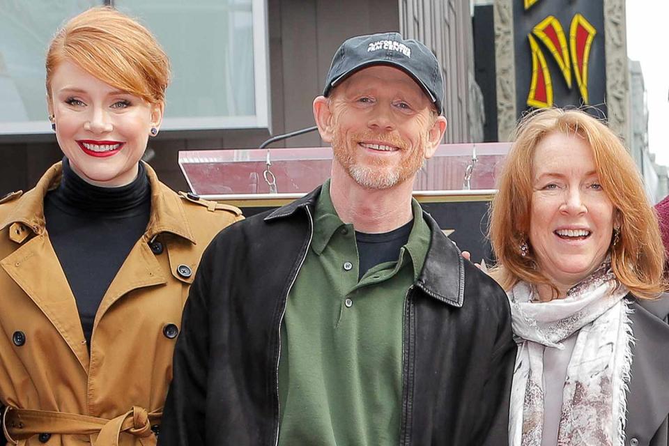 <p>Chelsea Lauren/Variety/Penske Media via Getty</p> From Left: Bryce Dallas Howard, Ron Howard and Cheryl Howard on Dec. 10, 2015