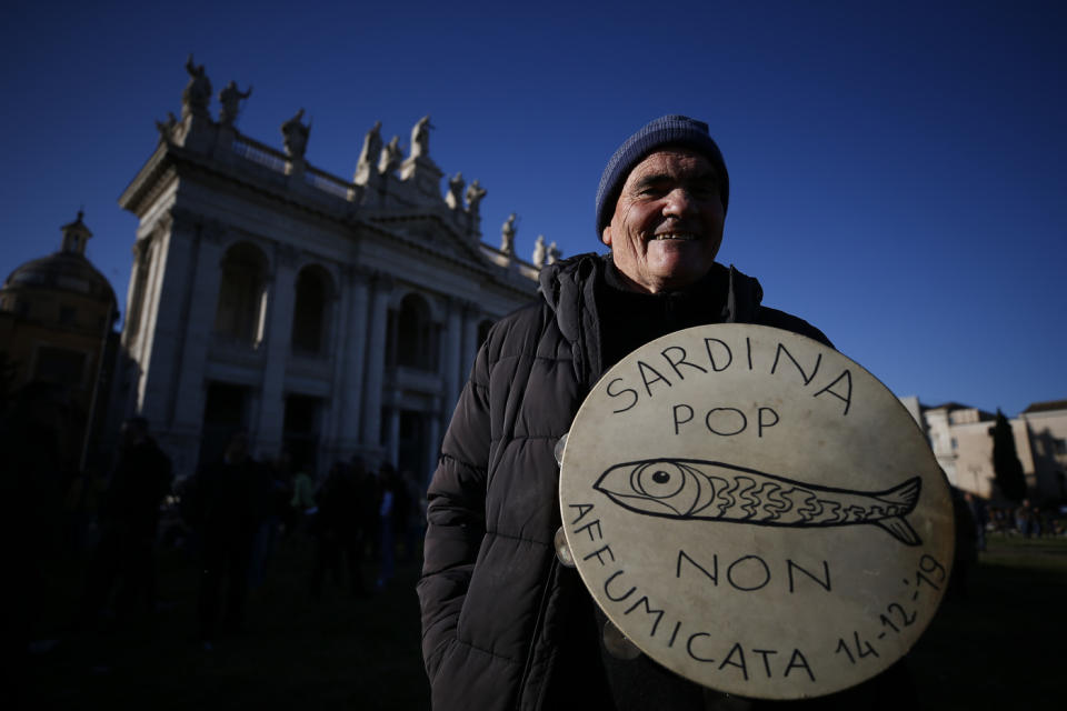 La manifestazione in piazza San Giovanni.