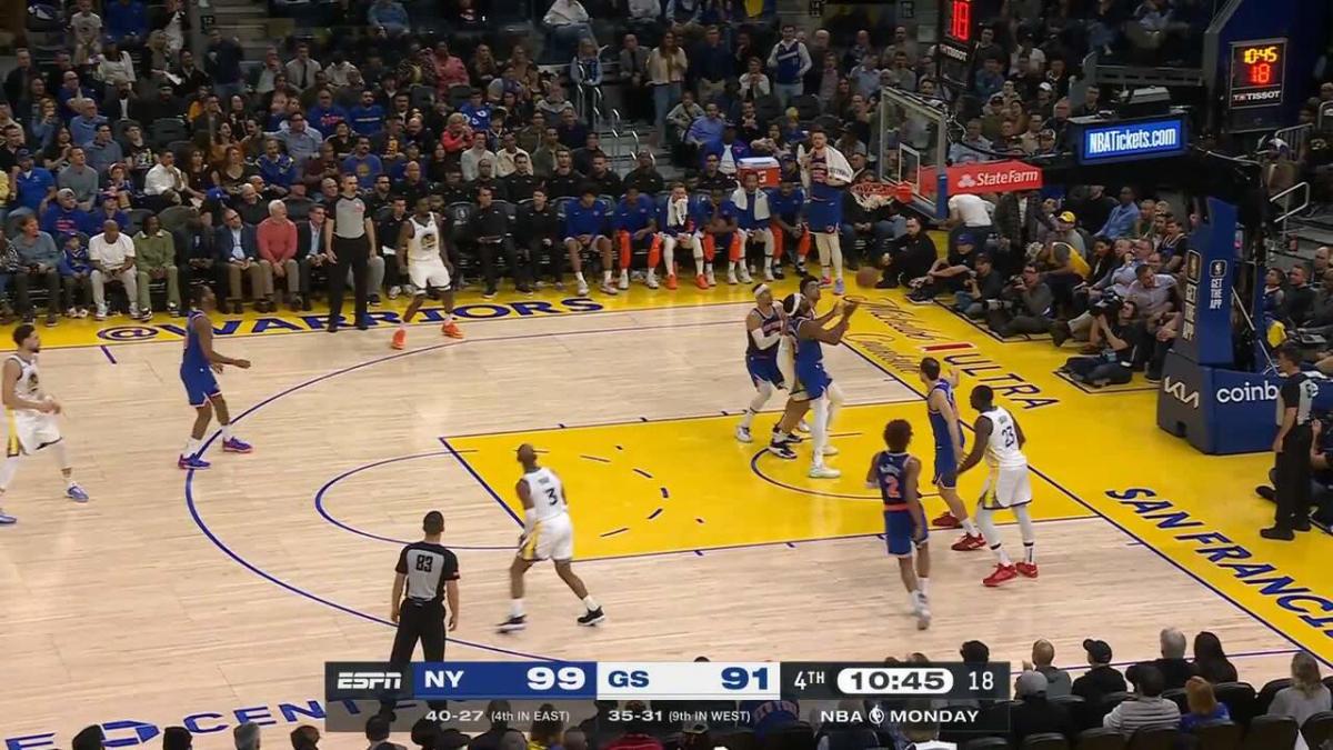 Jalen Brunson scores 34 points to lead the Knicks past the Warriors 119-112