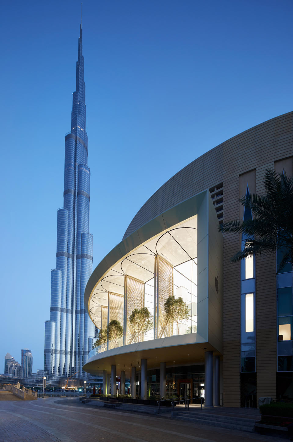 Apple Dubai