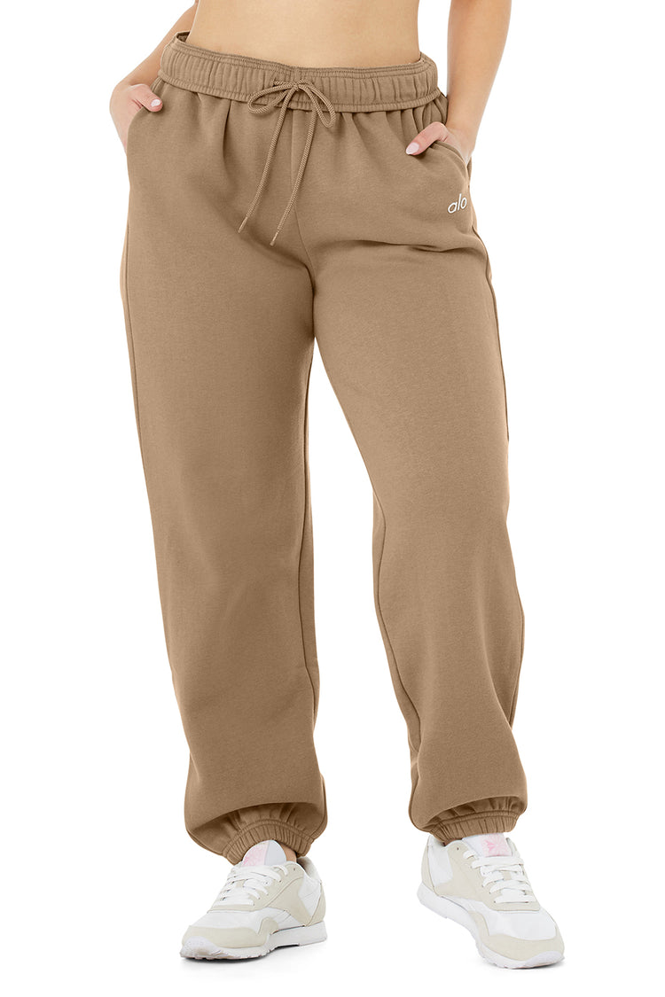 Alo Yoga Accolade Sweatpant