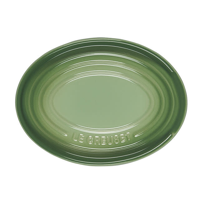 <p><a href="https://go.redirectingat.com?id=74968X1596630&url=https%3A%2F%2Fwww.lecreuset.com%2Foval-spoon-rest-6-in-rosemary%2F71507016640000.html&sref=https%3A%2F%2Fwww.goodhousekeeping.com%2Flife%2Fmoney%2Fg36065542%2Fle-creuset-factory-to-table-sale%2F" rel="nofollow noopener" target="_blank" data-ylk="slk:Shop Now;elm:context_link;itc:0;sec:content-canvas" class="link ">Shop Now</a></p><p>Oval Spoon Rest</p><p>lecreuset.com</p><p>$21.60</p><span class="copyright">Le Creuset</span>