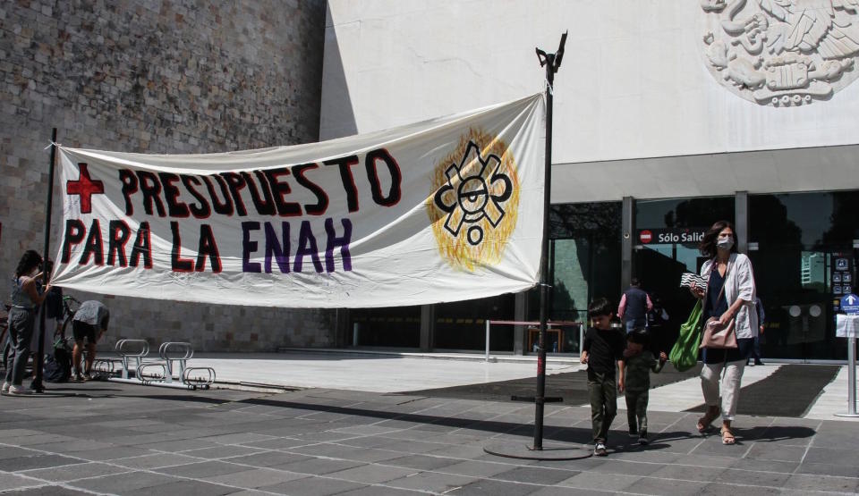 ENAH advierte que actividades académicas quedarán detenidas por falta de personal eventual