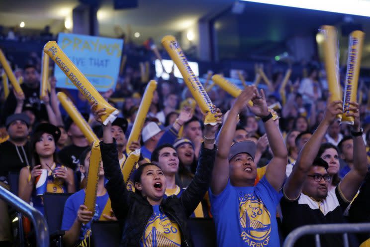 Warriors fans showed up en masse to watch Game 4 in Cleveland on the big screen at Oracle Arena. (AP)