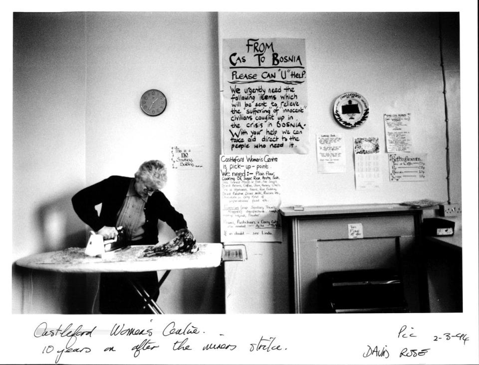 Volunteer at Castleford Women’s Centre, 1994 (David Rose/Independent)