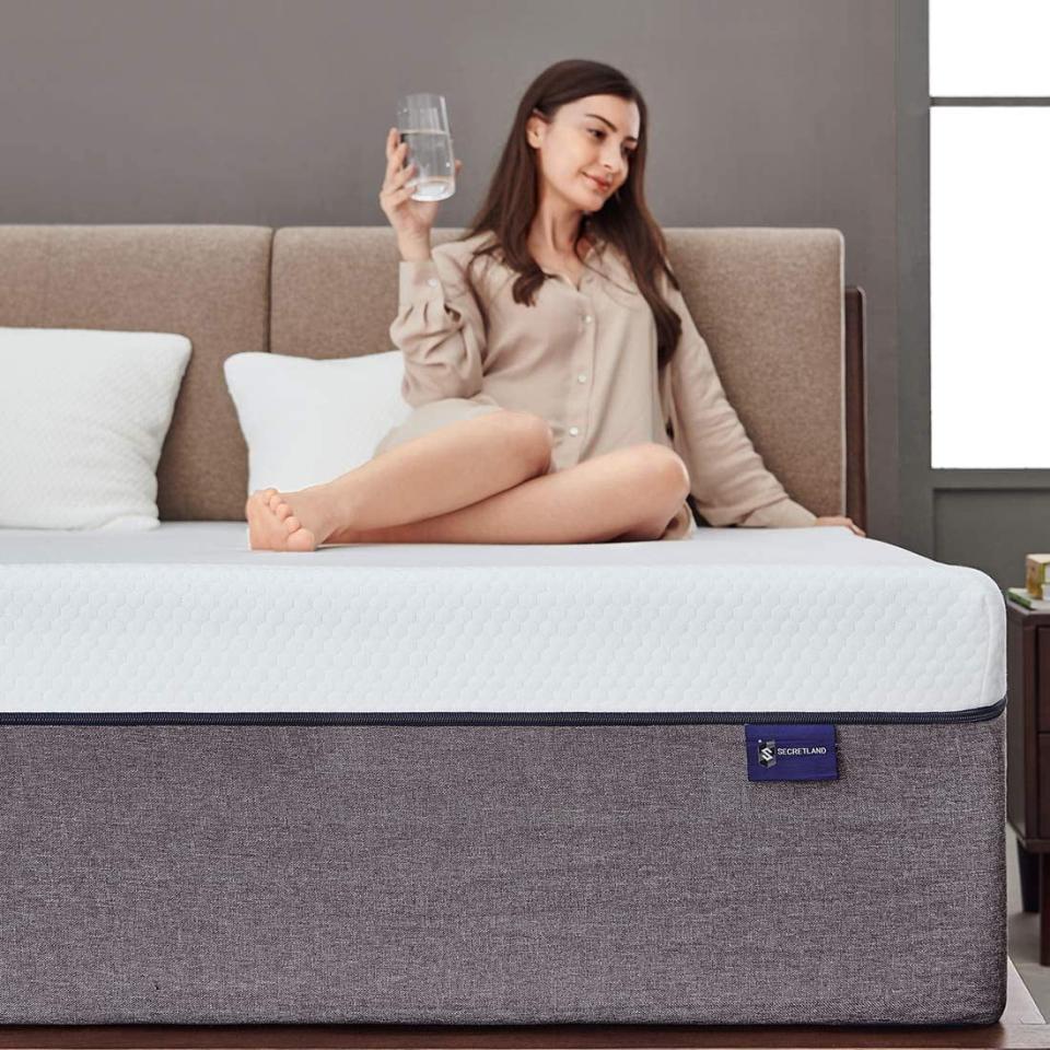 <p><a href="https://go.redirectingat.com?id=74968X1596630&url=https%3A%2F%2Fwww.walmart.com%2Fip%2FQueen-Mattress-Ssecretland-10-inch-Gel-Memory-Foam-Mattress-in-a-Box-Queen-Mattress%2F260232644&sref=https%3A%2F%2F" rel="nofollow noopener" target="_blank" data-ylk="slk:Shop Now;elm:context_link;itc:0;sec:content-canvas" class="link ">Shop Now</a></p><p>10-inch Gel Memory Foam Mattress in a Box</p><p>walmart.com</p><p>$199.99</p>