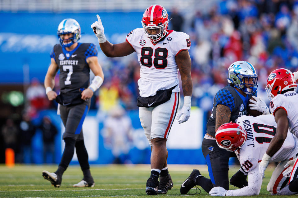 Georgia Bulldogs defensive lineman Jalen Carter (88) celebrates during the second quarter against the Kentucky Wildcats at Kroger Field.