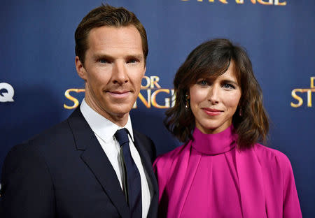 Benedict Cumberbatch poses with his wife Sophie Hunter as he arrives at the launch event of "Doctor Strange" at Westminster Abbey in London, Britain October 24, 2016. REUTERS/Dylan Martinez