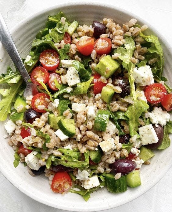 Greek farro salad