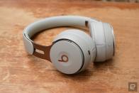 Beats trades comfort for solid noise cancellation on its best headphones yet, but the handy features might convince you to give them a try anyway. 