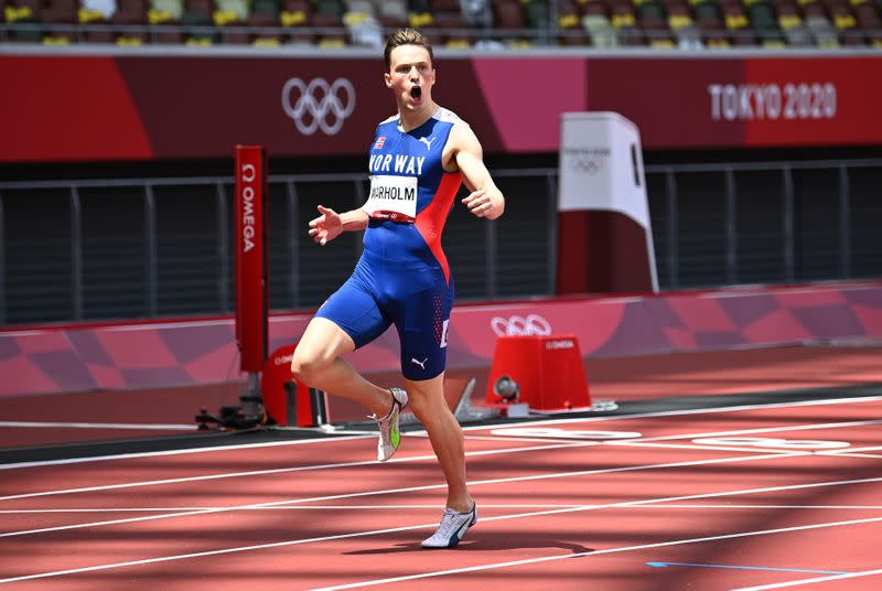 Athletics - Men's 400m Hurdles - Final