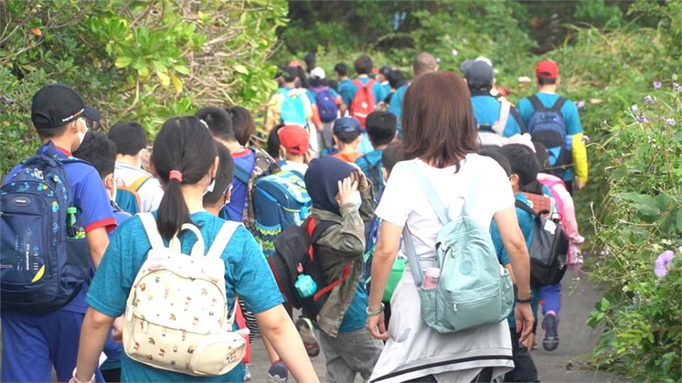 河口野學堂與閱讀觀音山　米倉國小教導學生尊重大自然.實踐戶外教學