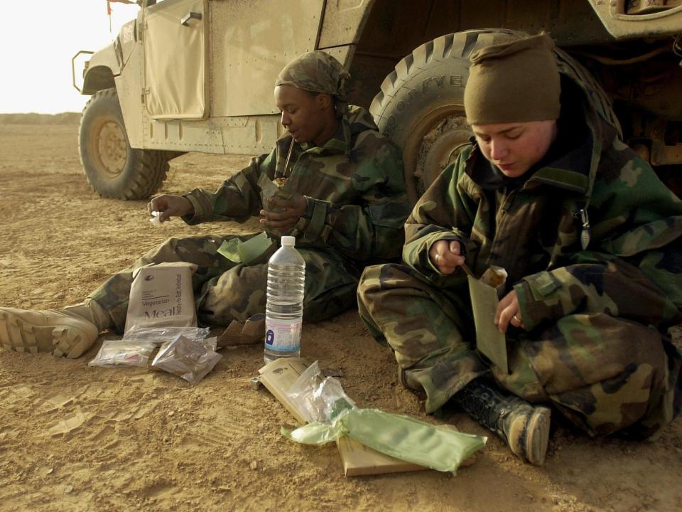 US troops sort through their MREs for breakfast in southwest Iraq.