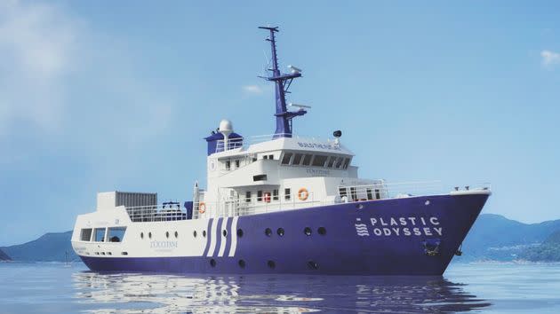 Plastic Odyssey est un bateau laboratoire qui ne ramasse pas le plastique dans l'océan. Les ingénieurs imaginent des technologies et solutions de recyclage dans les régions du monde les plus touchées par la pollution plastique. (Photo: Plastic Odyssey)