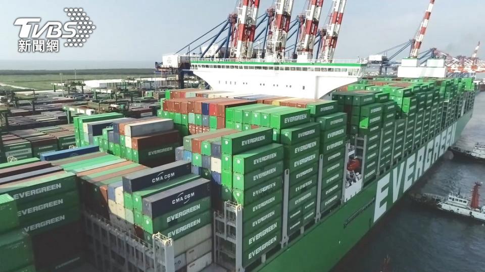 長範輪擠下韓遠聖彼得堡，成為世界最大貨櫃船。