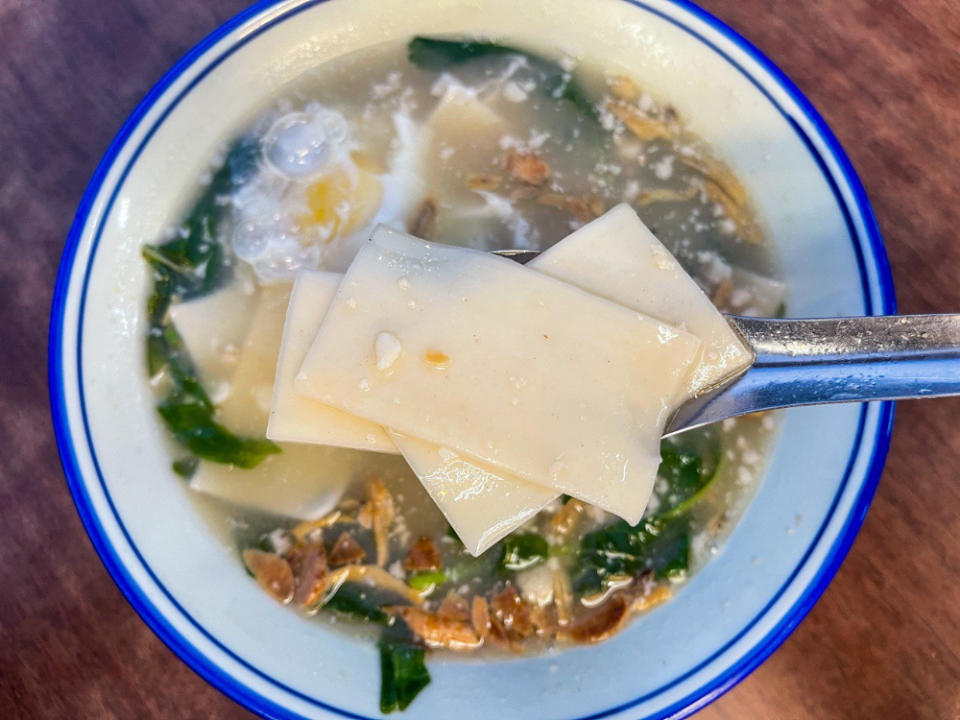 Mee Hoon Kueh Slices