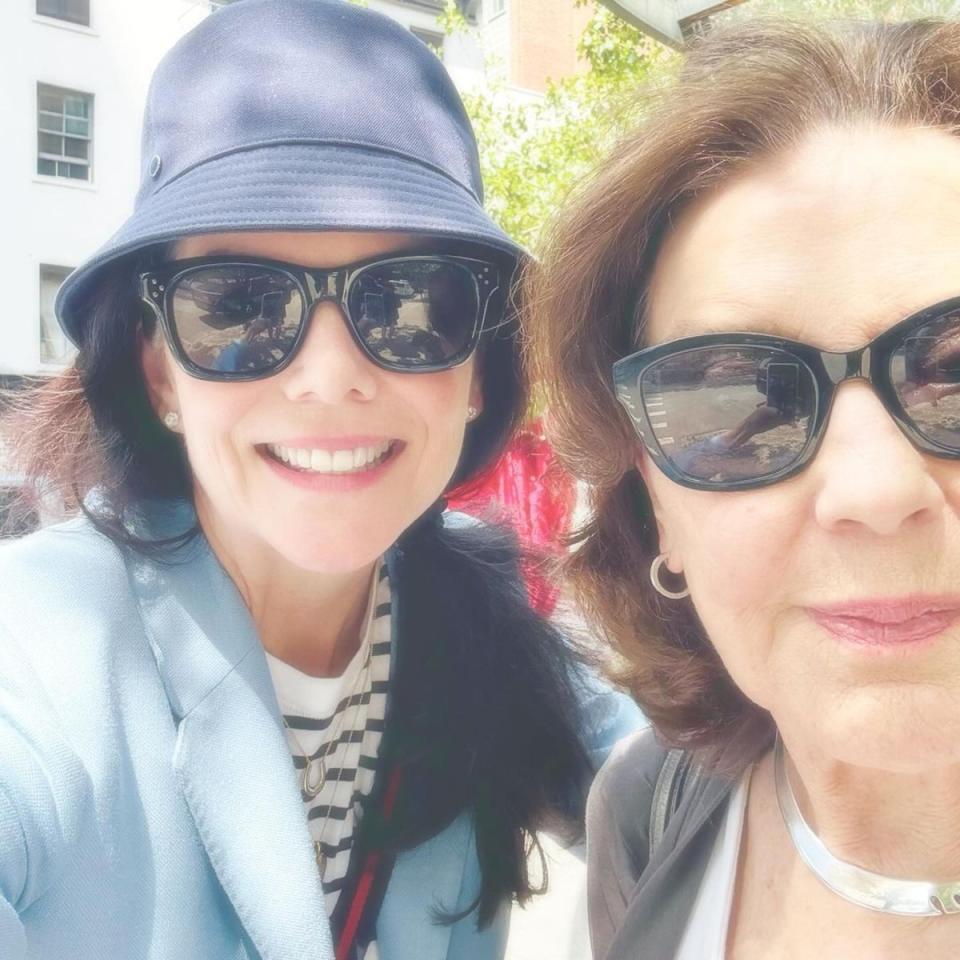 Lauren Graham and Kelly Bishop