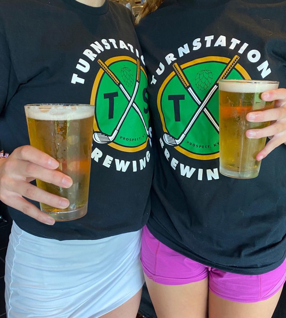 TurnStation Brewing Company, located in the lower level of GlenOaks Country Club, combines sport and beer with golf-centered drinks.