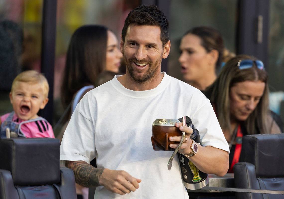 Inter Miami forward Lionel Messi (10) arrives to his team’s MLS match against FC Cincinnati at Chase Stadium on Saturday, Aug. 24, 2024, in Fort Lauderdale, Fla.