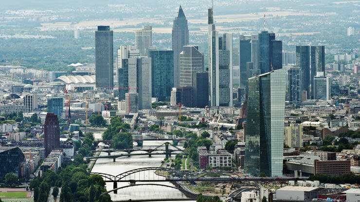 Die Folgen der Coronakrise schlagen auf die Bankenbücher noch gar nicht richtig durch. Foto: dpa