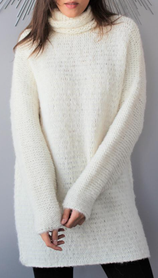 Rose Unique Style Chunky Knit Alpaca Tunic in Off-White