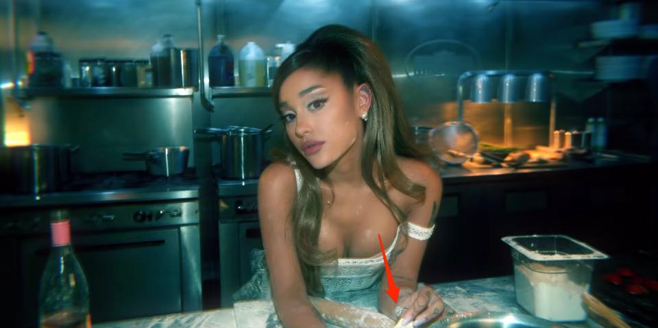 ariana grande positions kitchen 2