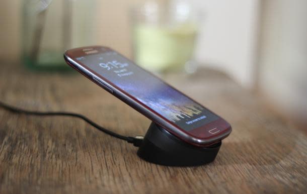 Galaxy S III Wireless Charging Hack