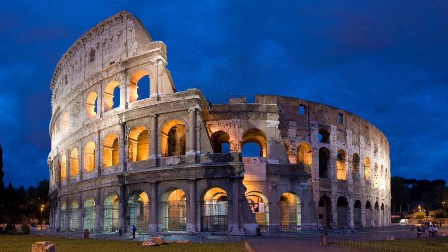 La primera actividad en Roma es uno de los clásicos: el Coliseo Romano