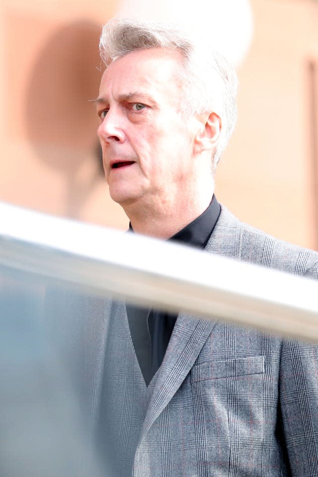 Stephen Tompkinson